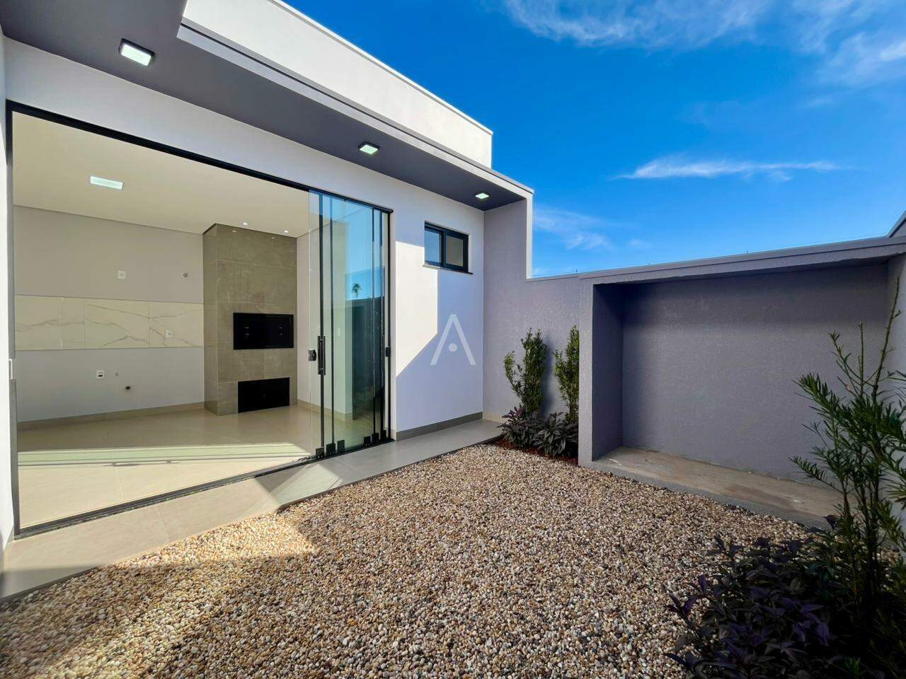 Casa Residencial para à venda no Bairro JARDIM CONCORDIA em TOLEDO: 