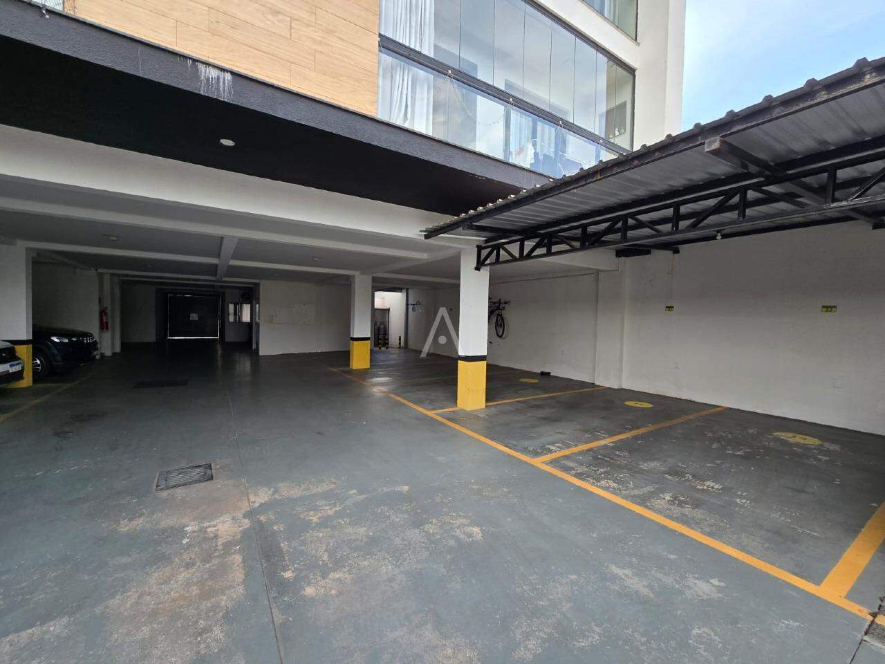 Apartamento para para aluguel no Bairro CENTRO em TOLEDO: