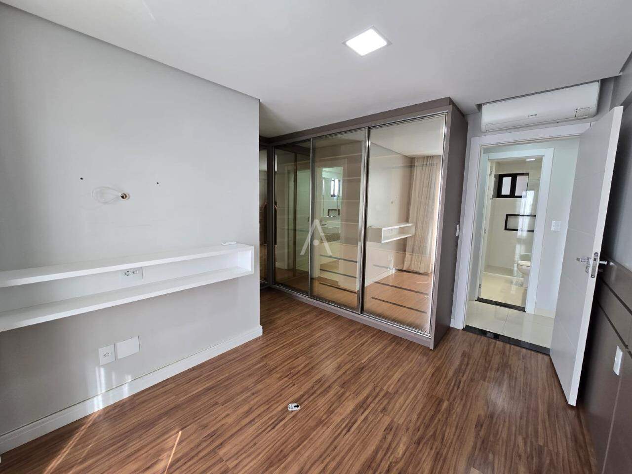 Apartamento para para aluguel no Bairro CENTRO em TOLEDO: