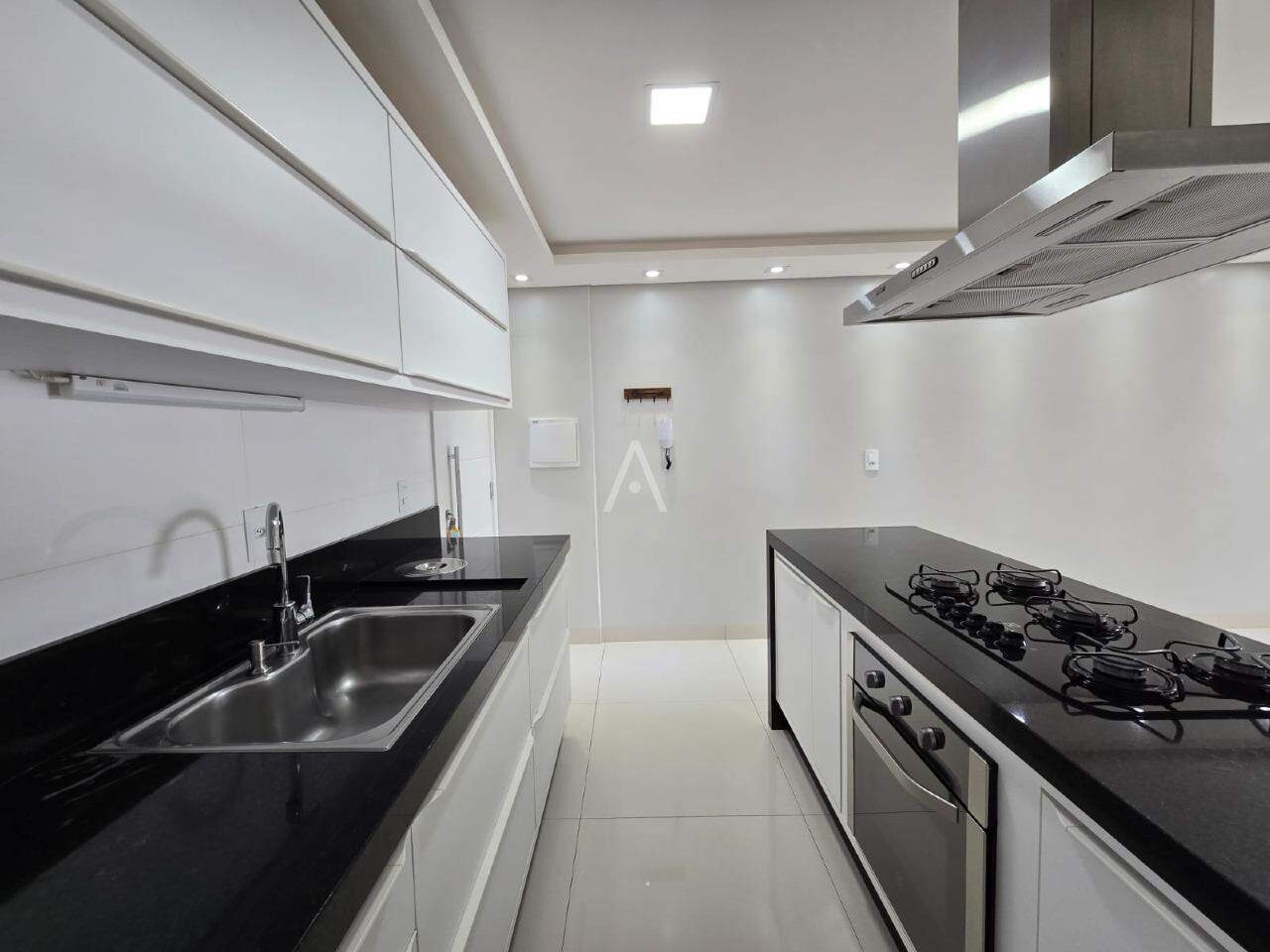 Apartamento para para aluguel no Bairro CENTRO em TOLEDO: