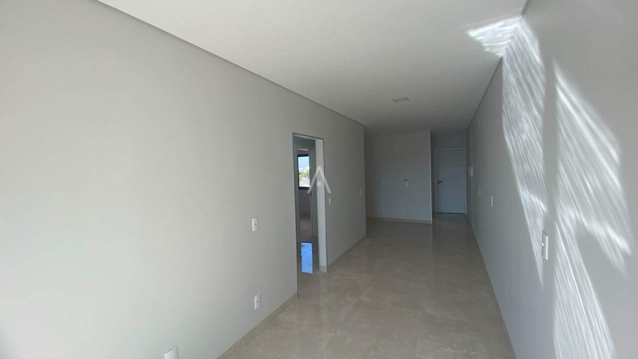 Apartamento para à venda no Bairro JARDIM GISELA em TOLEDO: 