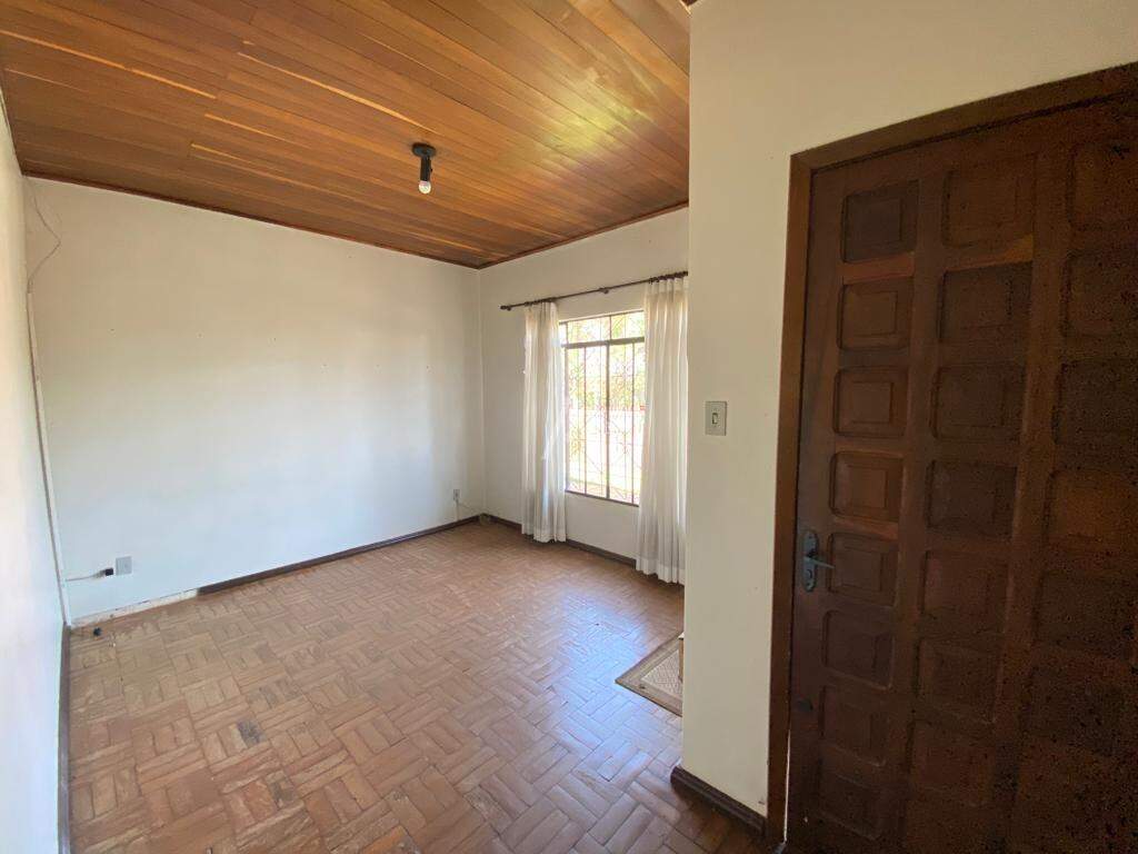 Casa Residencial para para aluguel no Bairro CENTRO em TOLEDO: