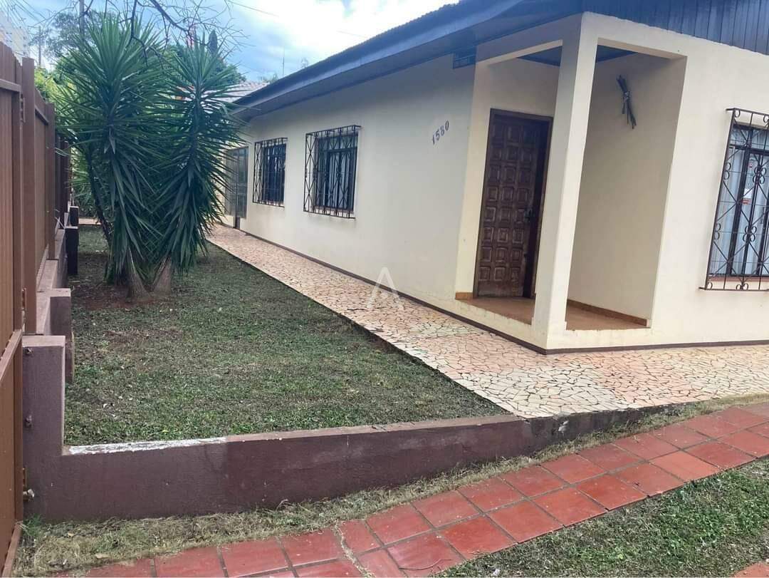 Casa Residencial para para aluguel no Bairro CENTRO em TOLEDO: 