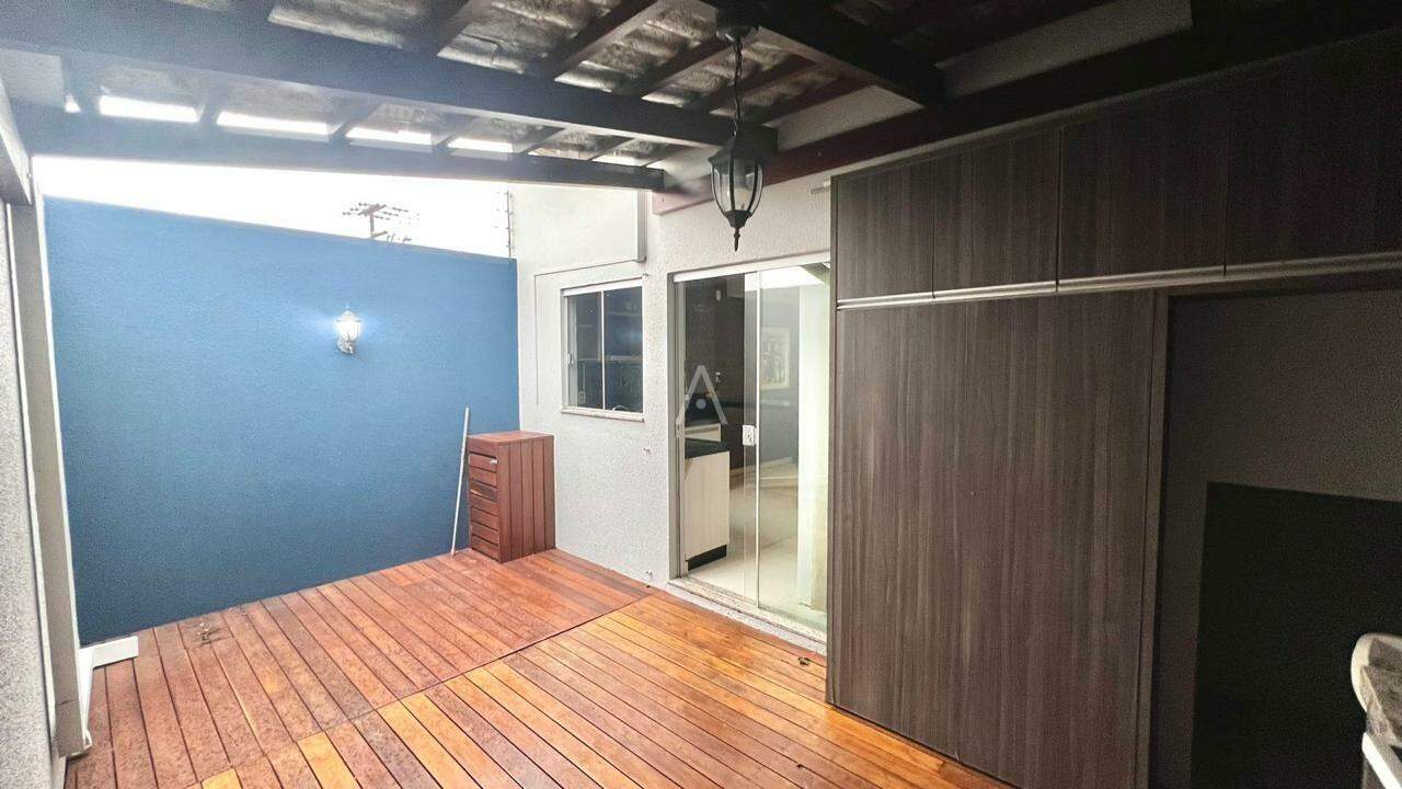 Sobrado para à venda no Bairro PARQUE SAO PAULO em CASCAVEL: