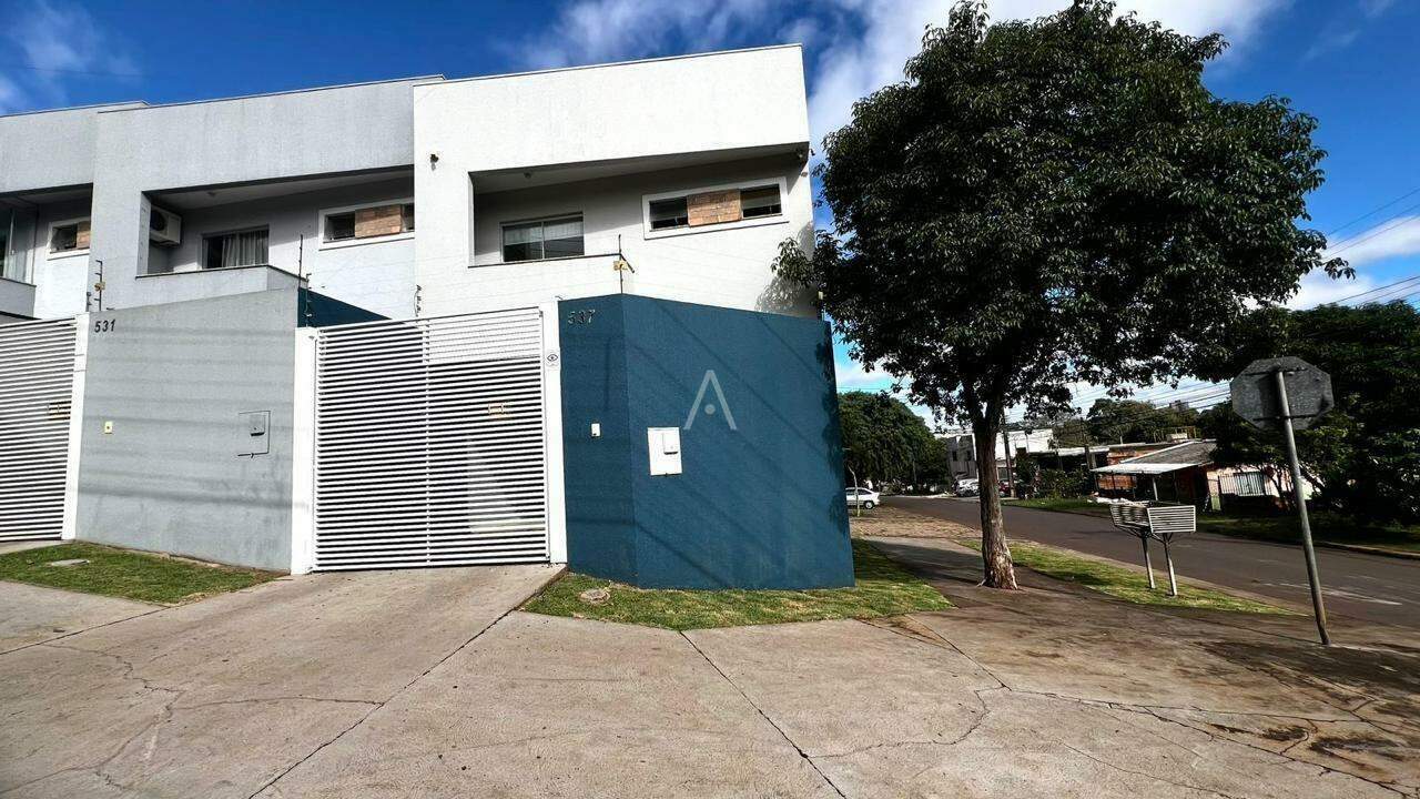 Sobrado para à venda no Bairro PARQUE SAO PAULO em CASCAVEL: 