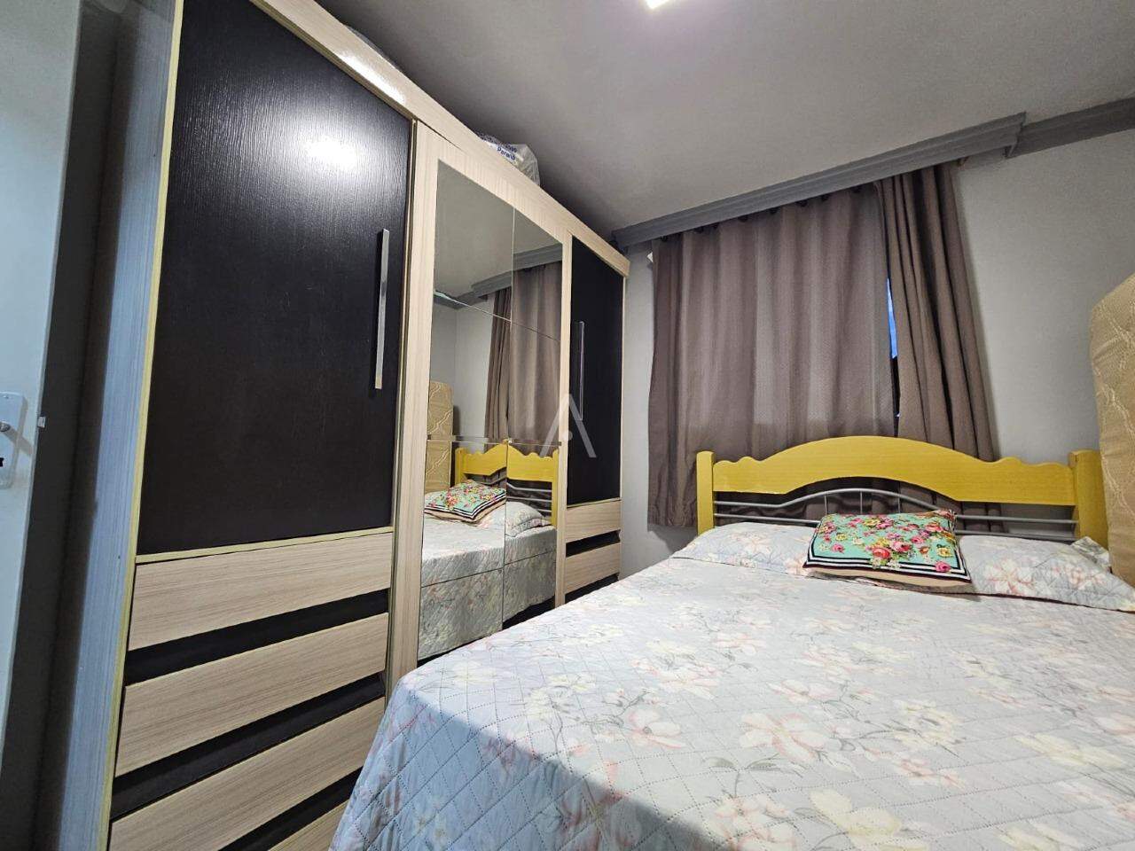 Apartamento para à venda no Bairro PARQUE VERDE em CASCAVEL: 