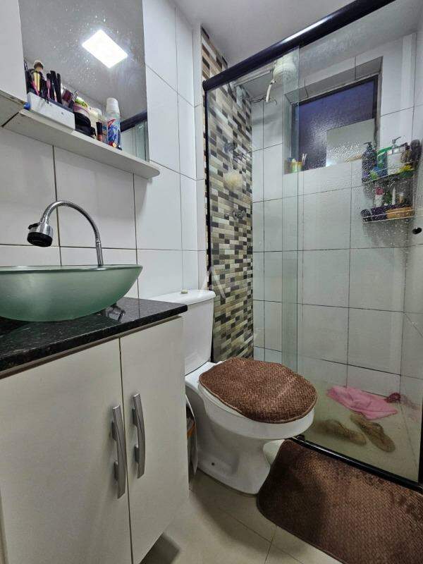 Apartamento para à venda no Bairro PARQUE VERDE em CASCAVEL: 