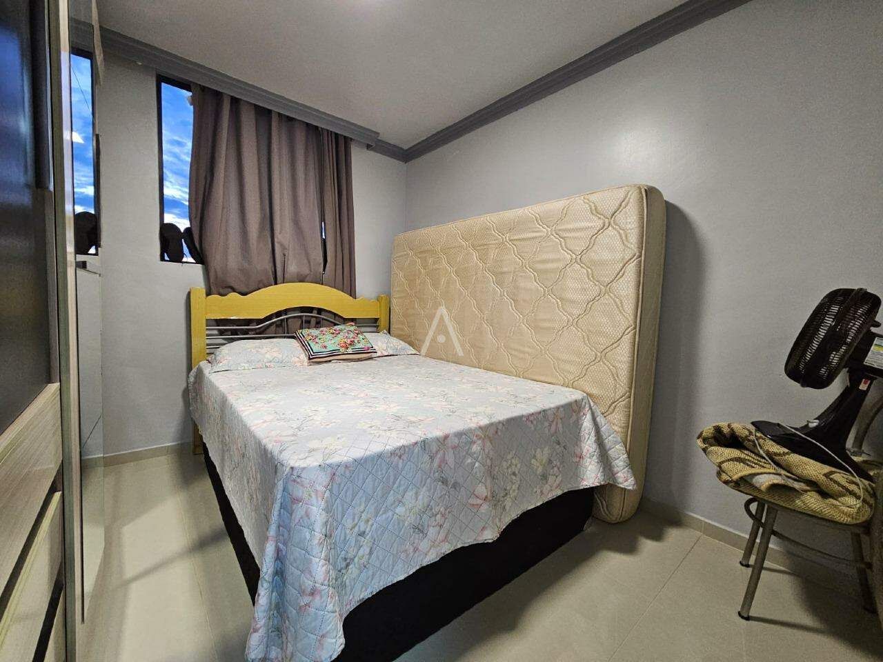 Apartamento para à venda no Bairro PARQUE VERDE em CASCAVEL: 