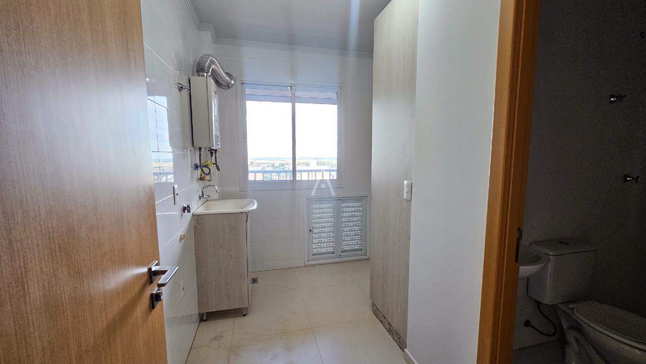 Apartamento para à venda no Bairro CENTRO em CASCAVEL: