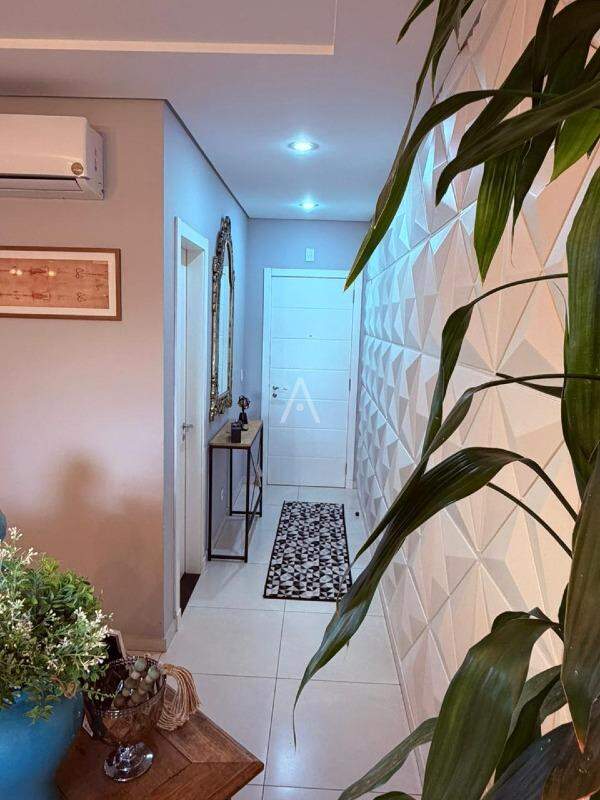 Apartamento para à venda no Bairro CENTRO em CASCAVEL:
