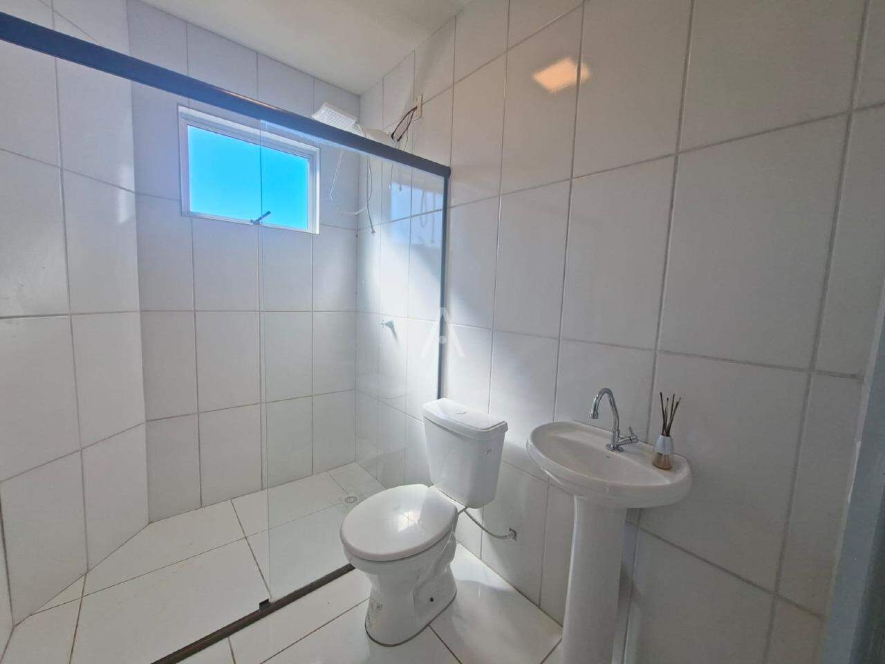 Apartamento para para aluguel no Bairro INTERLAGOS em CASCAVEL: