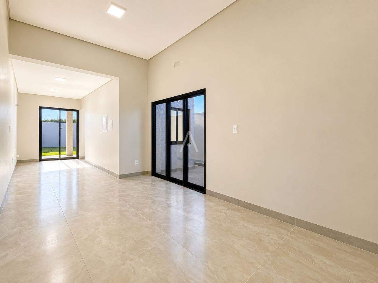 Casa Residencial para para aluguel no Bairro Cristo Rei em TOLEDO: 