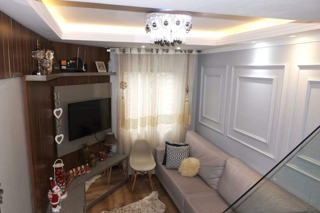 Sobrado para à venda no Bairro NEVA em CASCAVEL: 