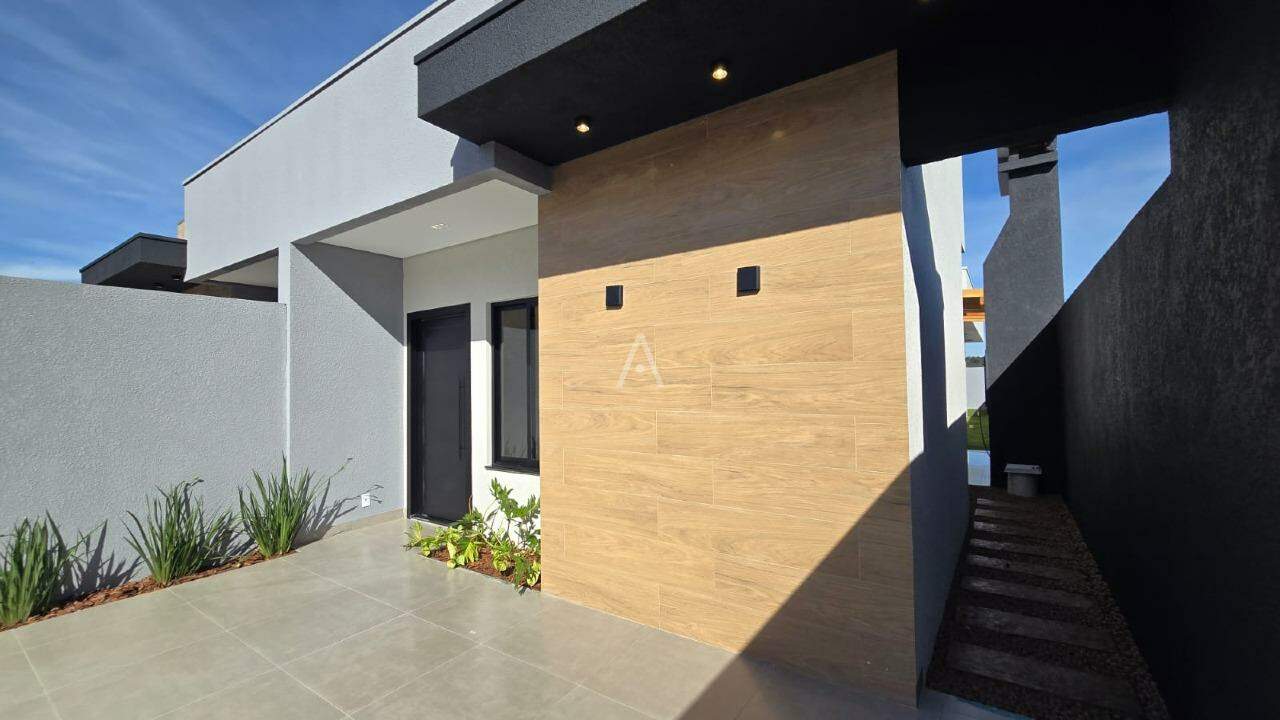 Casa Residencial para à venda no Bairro Jardim Parizotto em TOLEDO: 