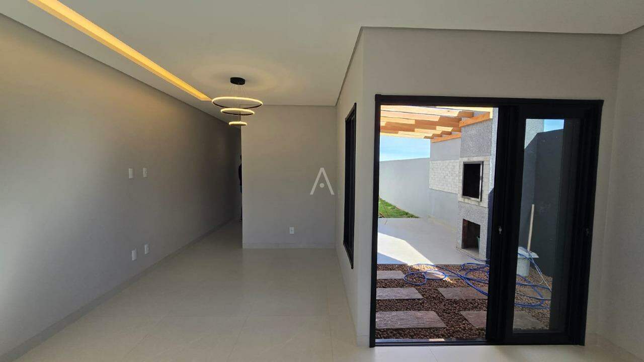 Casa Residencial para à venda no Bairro Jardim Parizotto em TOLEDO: