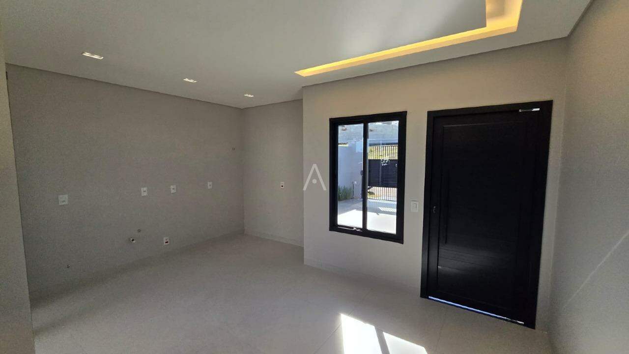 Casa Residencial para à venda no Bairro Jardim Parizotto em TOLEDO: