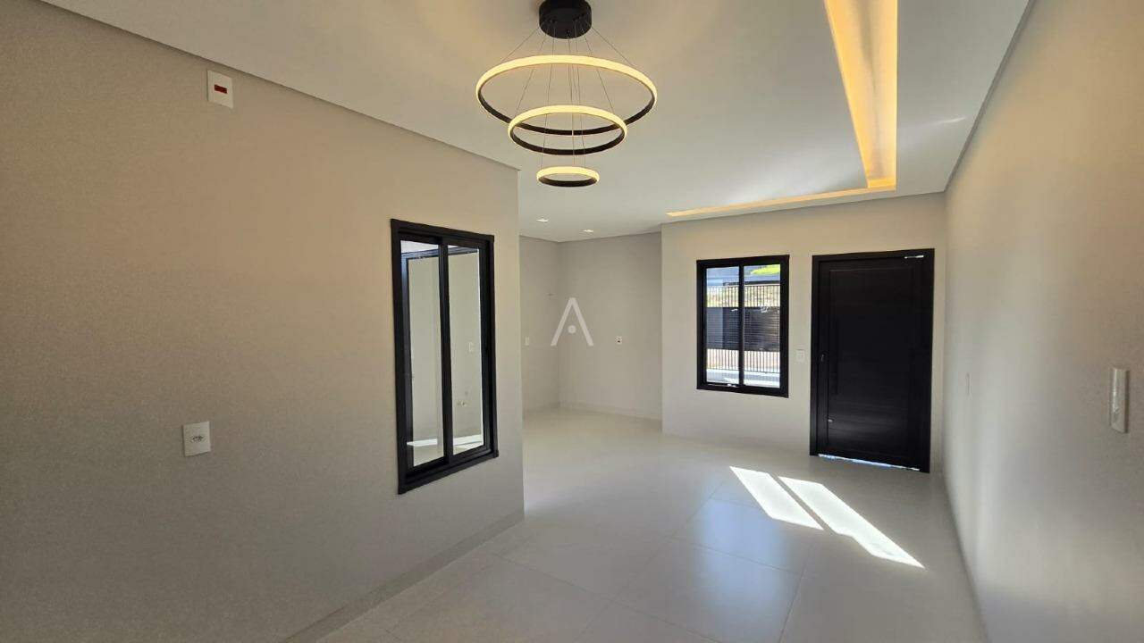 Casa Residencial para à venda no Bairro Jardim Parizotto em TOLEDO: