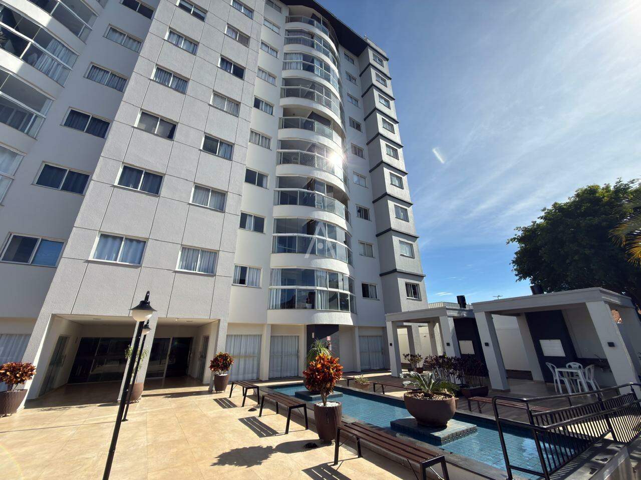 Apartamento para à venda no Bairro COQUEIRAL em CASCAVEL: 
