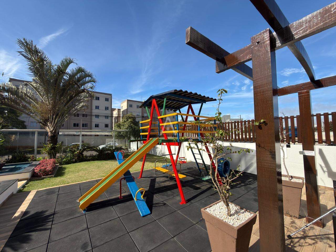 Apartamento para à venda no Bairro COQUEIRAL em CASCAVEL: 
