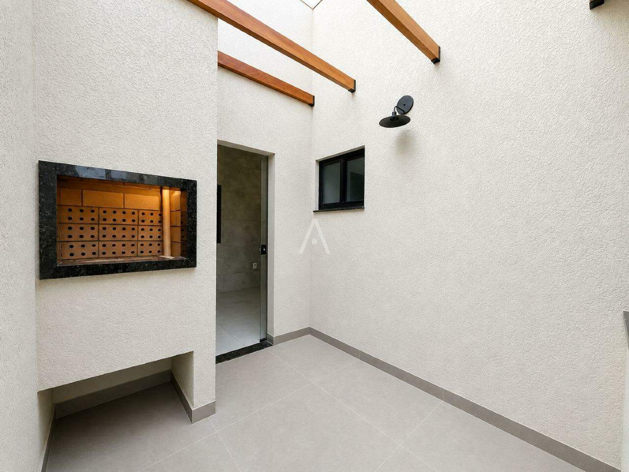 Casa Residencial para para aluguel no Bairro Cristo Rei em TOLEDO: