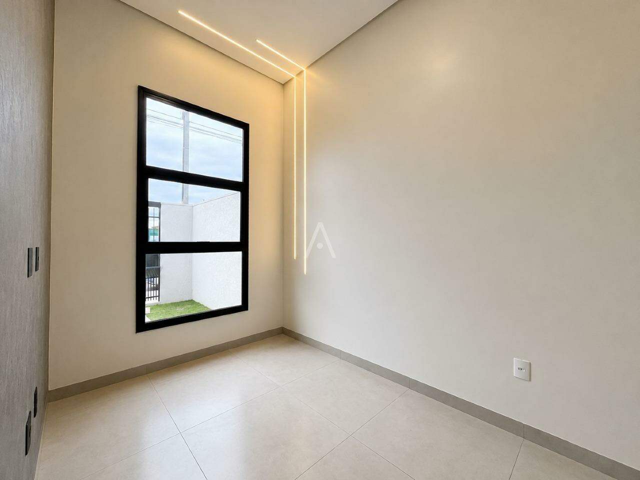 Casa Residencial para para aluguel no Bairro Cristo Rei em TOLEDO: 