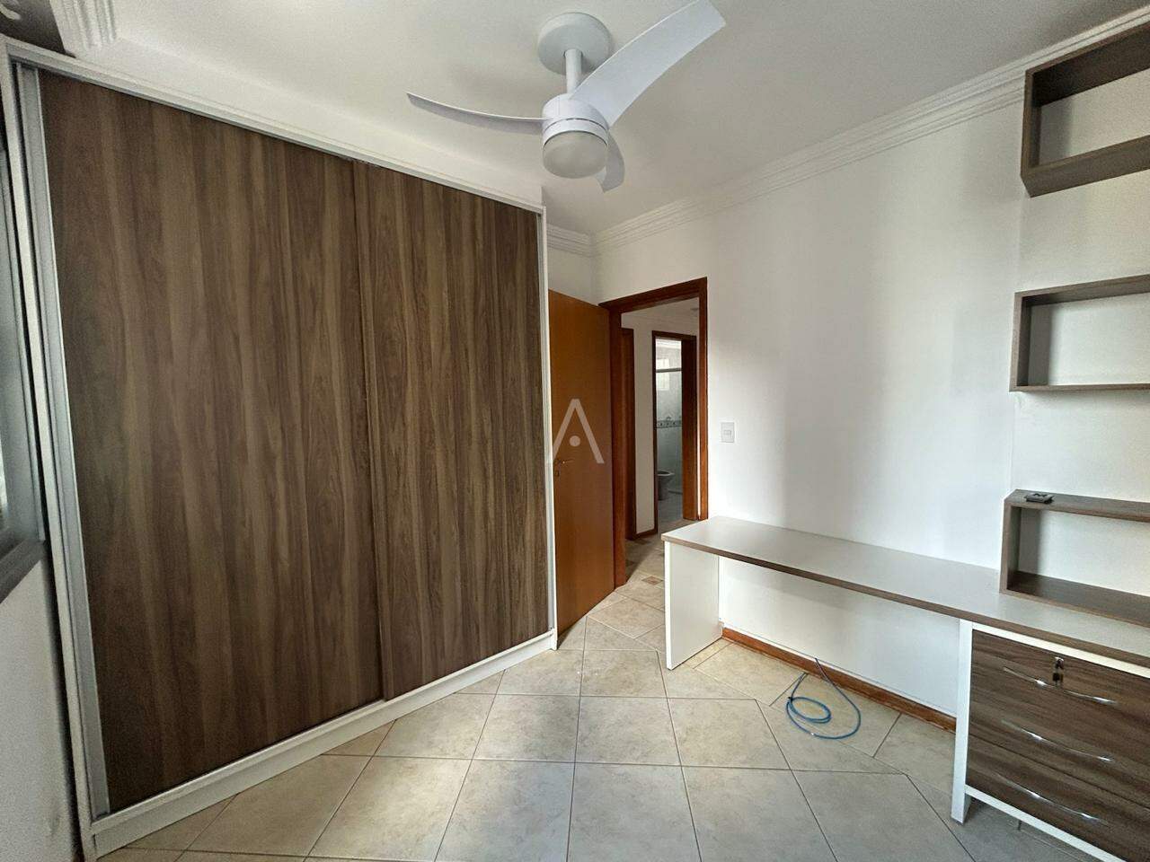 Apartamento para para aluguel no Bairro CENTRO em CASCAVEL: 