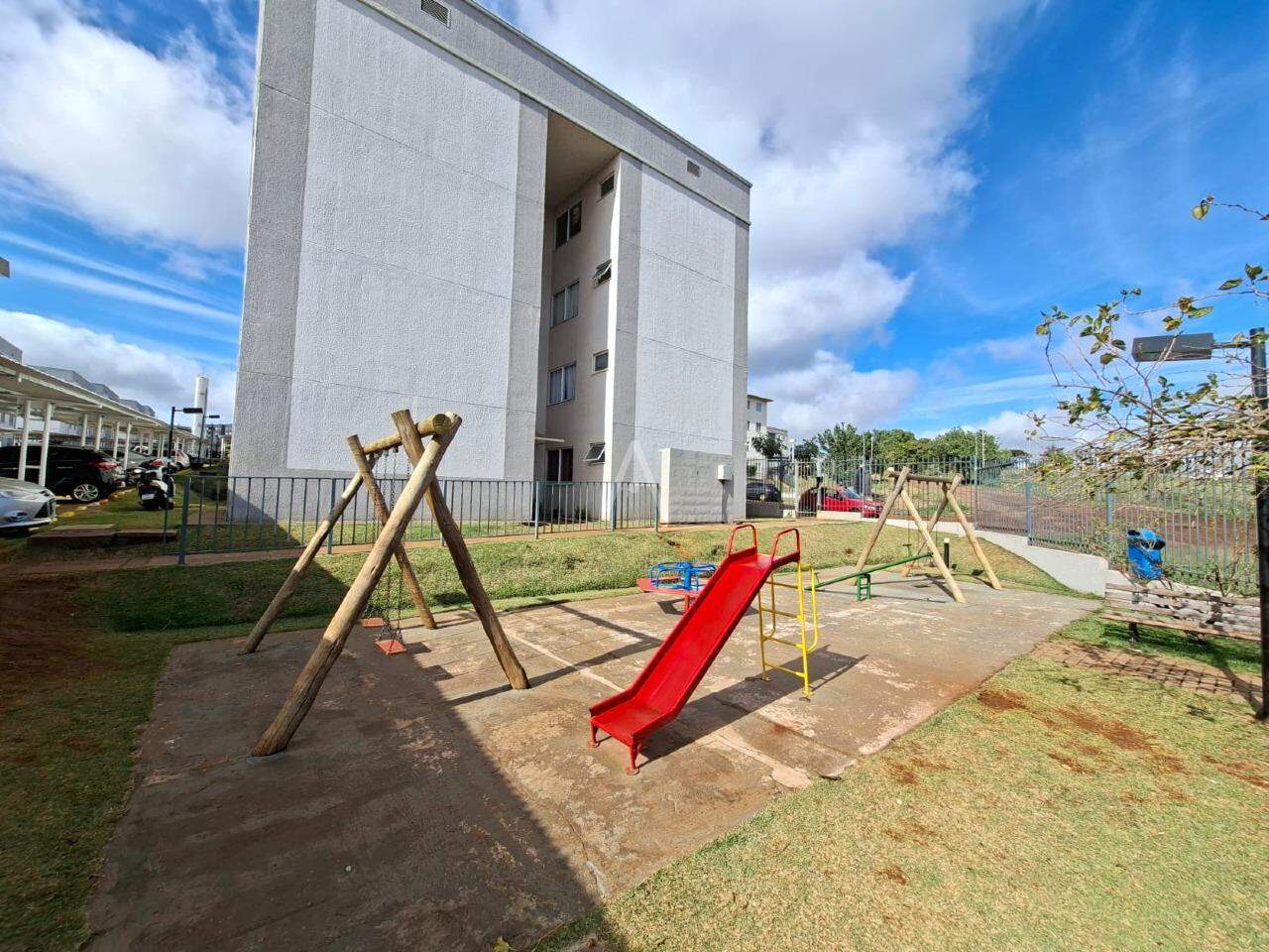 Apartamento para para aluguel no Bairro FLORESTA em CASCAVEL: