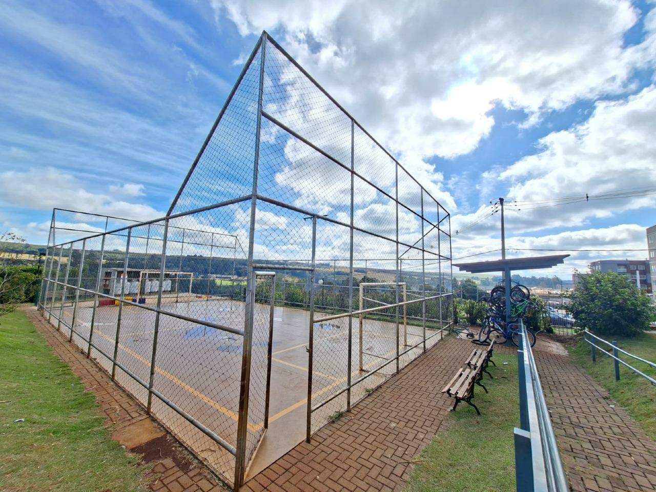 Apartamento para para aluguel no Bairro FLORESTA em CASCAVEL: