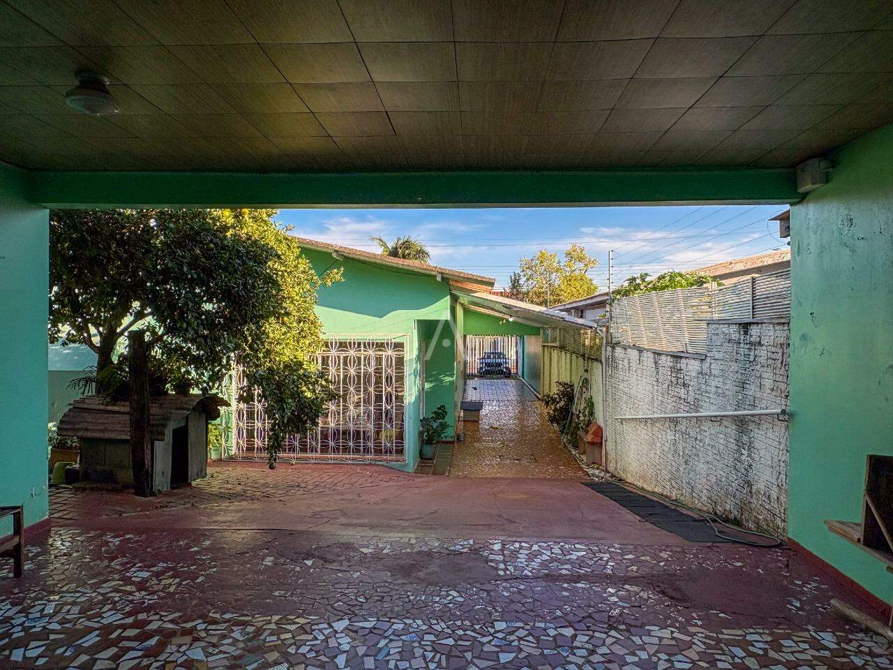 Casa Residencial para à venda no Bairro NEVA em CASCAVEL: 