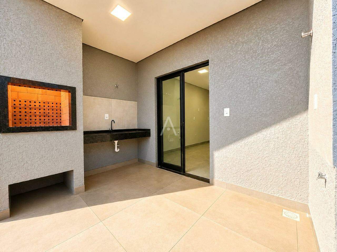 Casa Residencial para para aluguel no Bairro Cristo Rei em TOLEDO:
