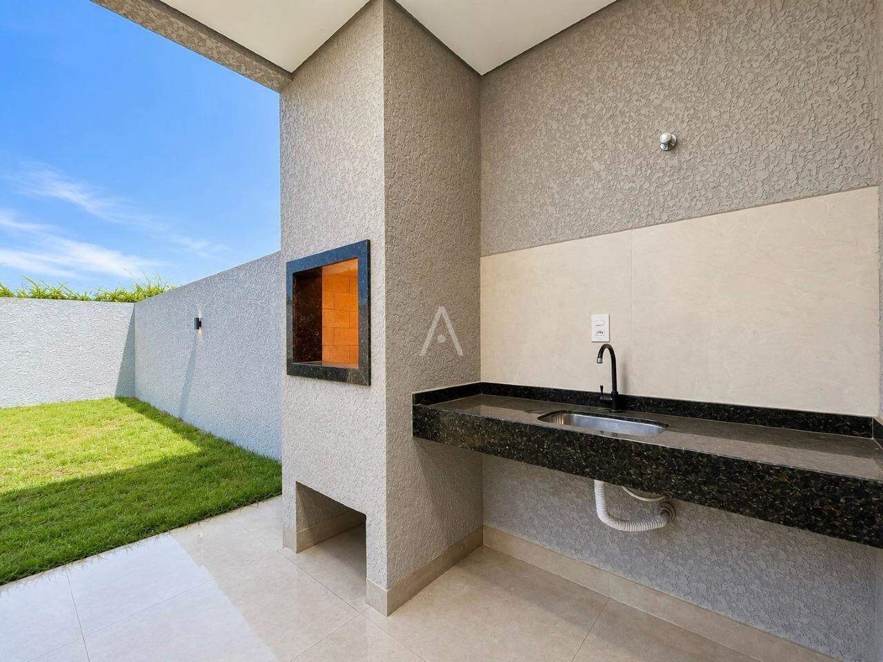 Casa Residencial para para aluguel no Bairro Cristo Rei em TOLEDO: