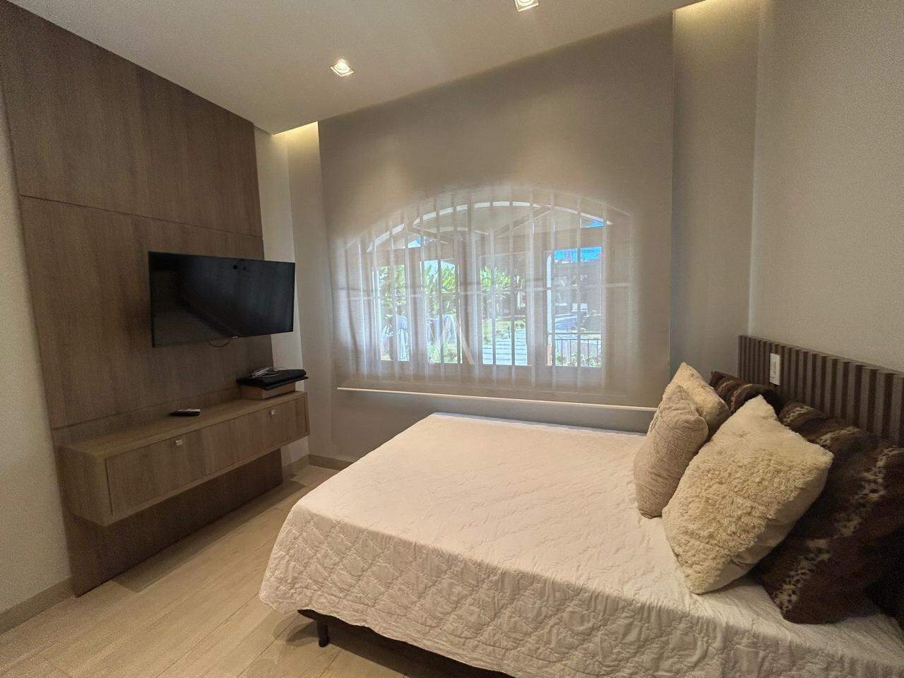 Casa Residencial para à venda no Bairro NEVA em CASCAVEL: quarto 1
