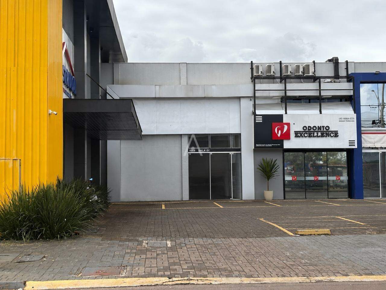 Sala Comercial para para aluguel no Bairro FLORESTA em CASCAVEL: 