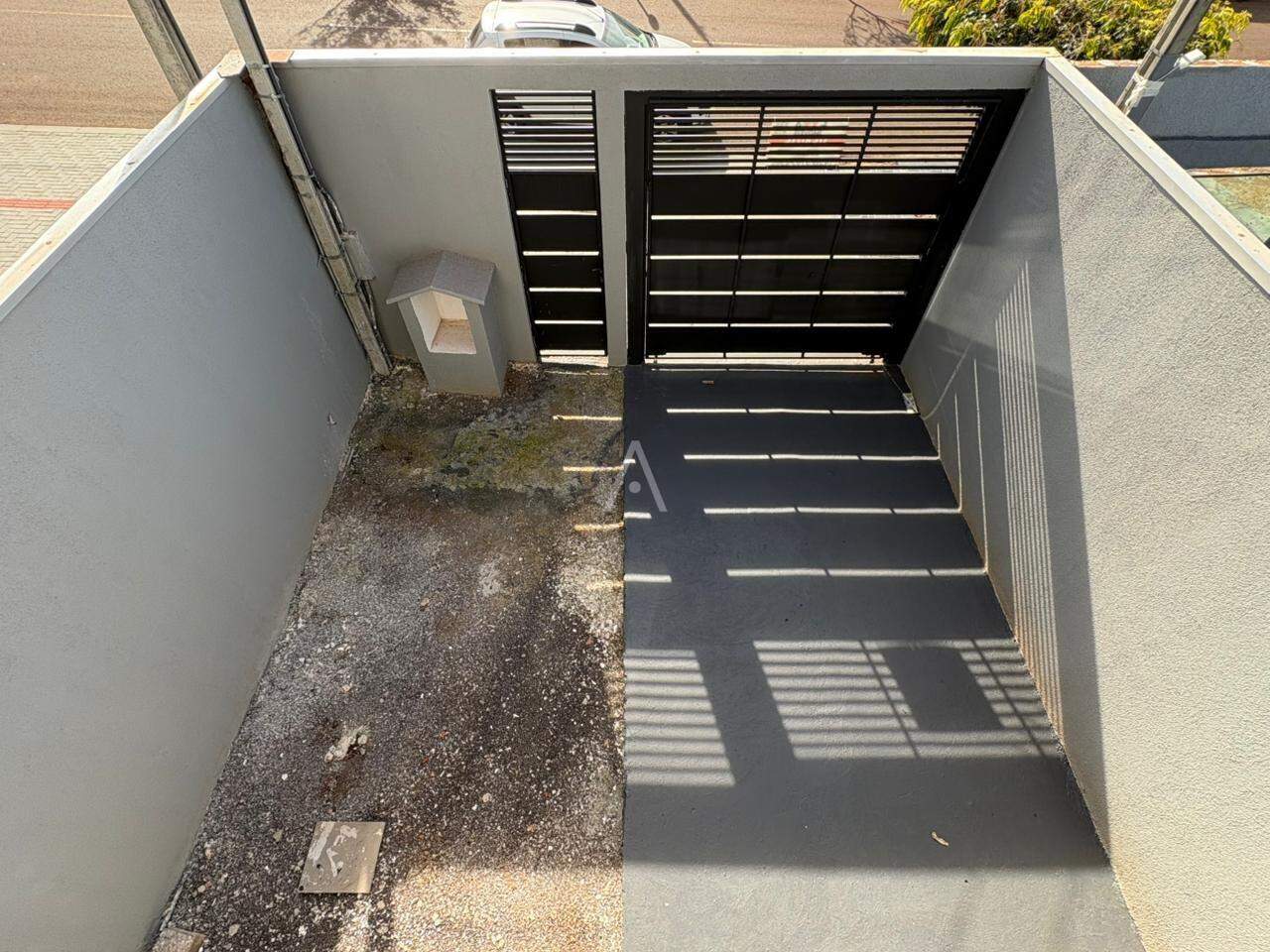 Sobrado para à venda no Bairro CASCAVEL VELHO em CASCAVEL: 