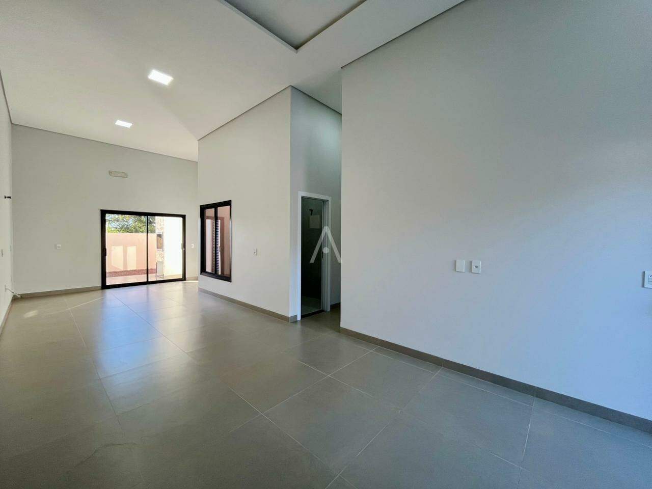 Casa Residencial para para aluguel no Bairro Jardim Parizotto em TOLEDO: