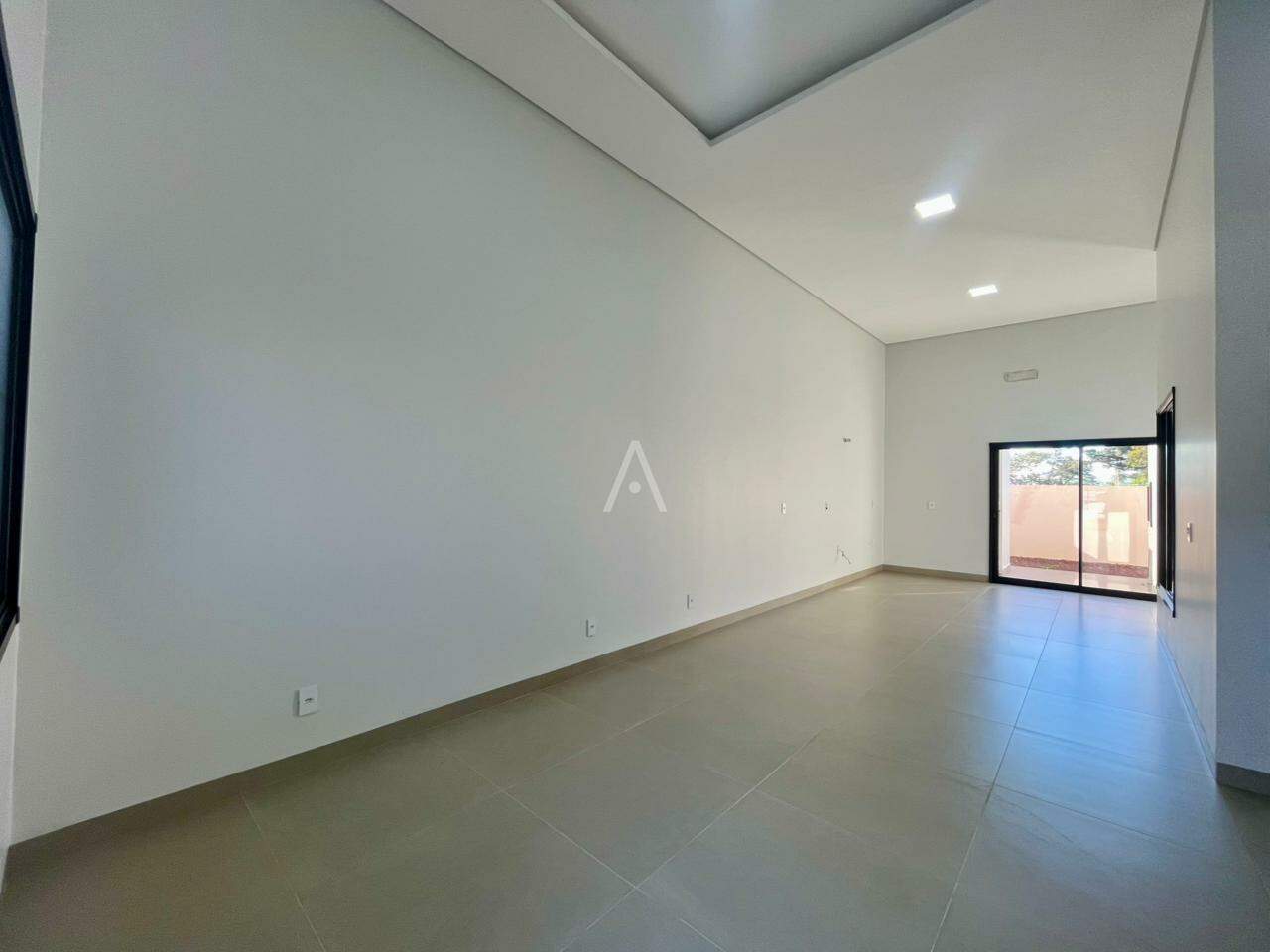 Casa Residencial para para aluguel no Bairro Jardim Parizotto em TOLEDO: 