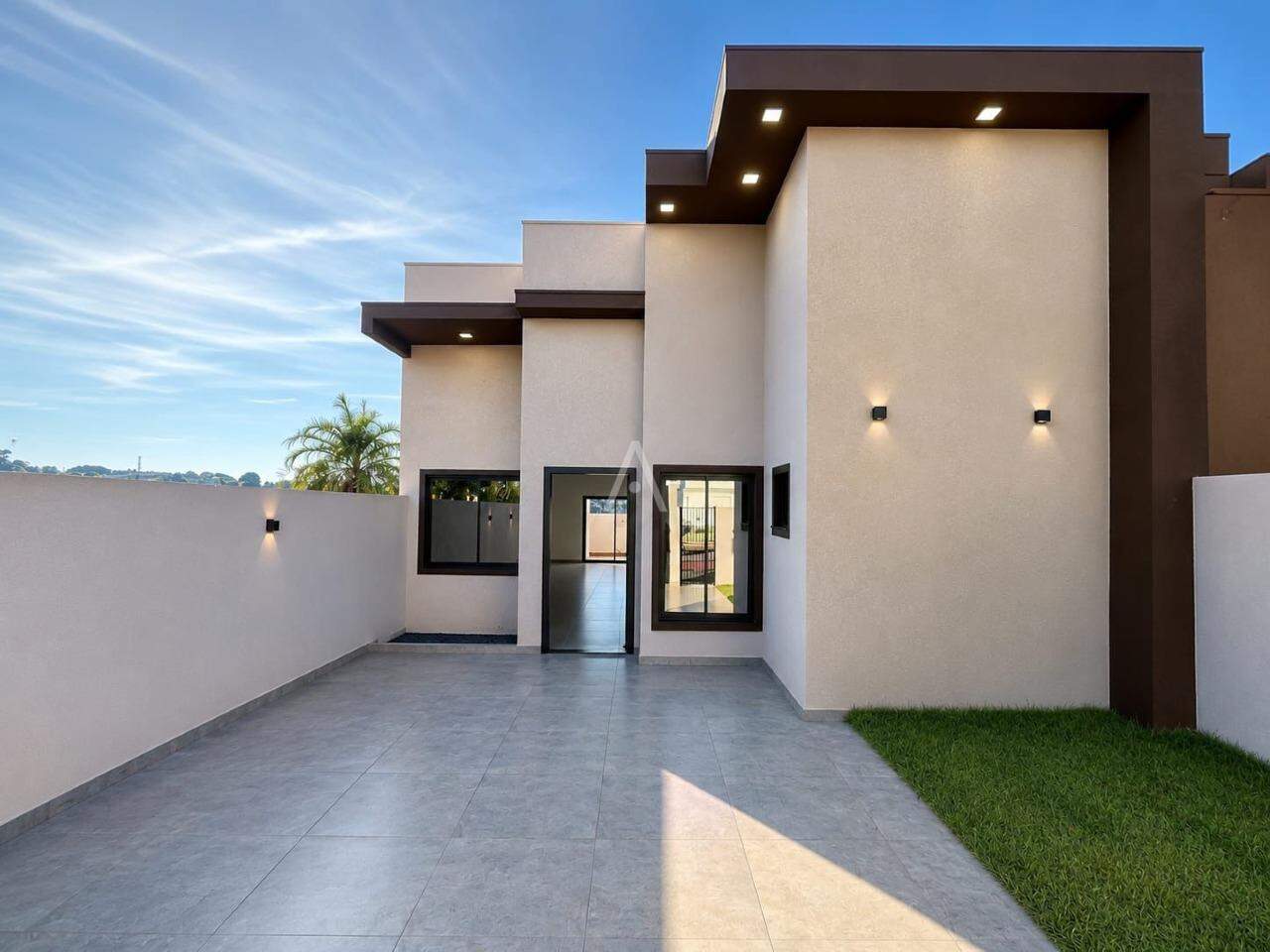 Casa Residencial para para aluguel no Bairro Jardim Parizotto em TOLEDO: 