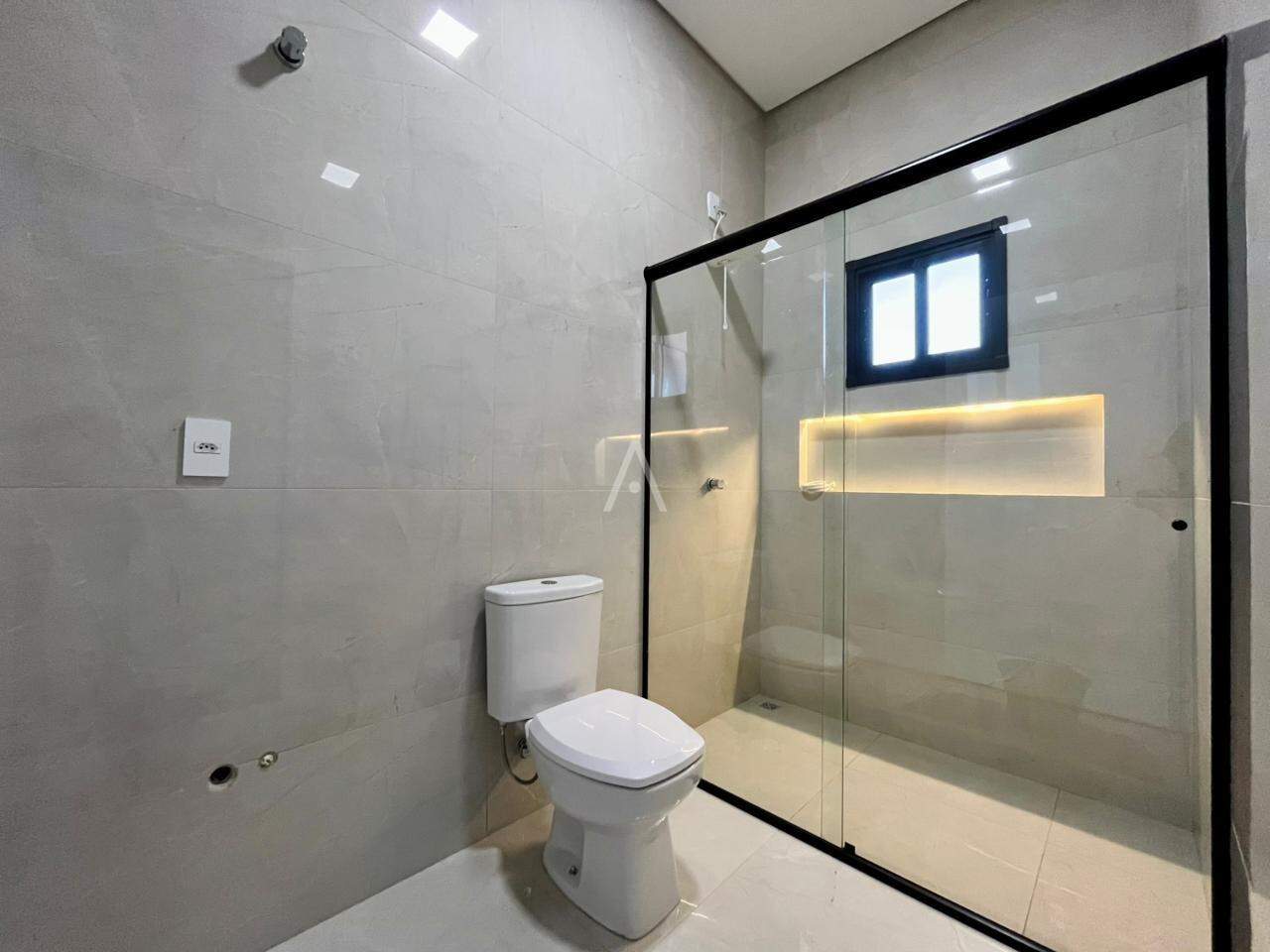 Casa Residencial para para aluguel no Bairro Jardim Parizotto em TOLEDO: Banheiro Suíte