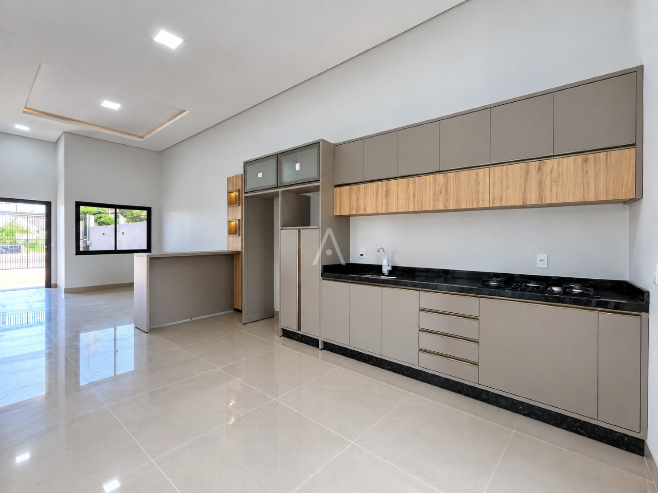 Casa Residencial para para aluguel no Bairro Jardim Parizotto em TOLEDO: Cozinha