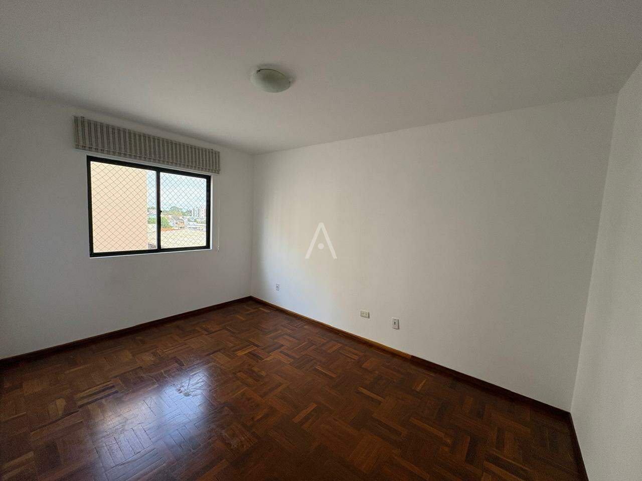Apartamento para para aluguel no Bairro CANCELLI em CASCAVEL: Dormitório 3