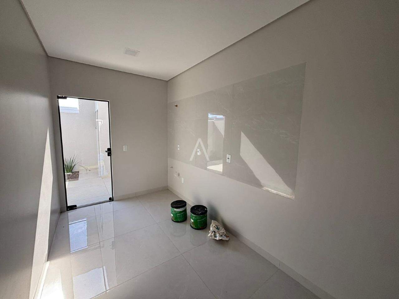 Casa Residencial para à venda no Bairro Cristo Rei em TOLEDO: