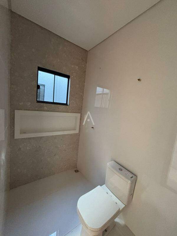 Casa Residencial para à venda no Bairro Cristo Rei em TOLEDO: