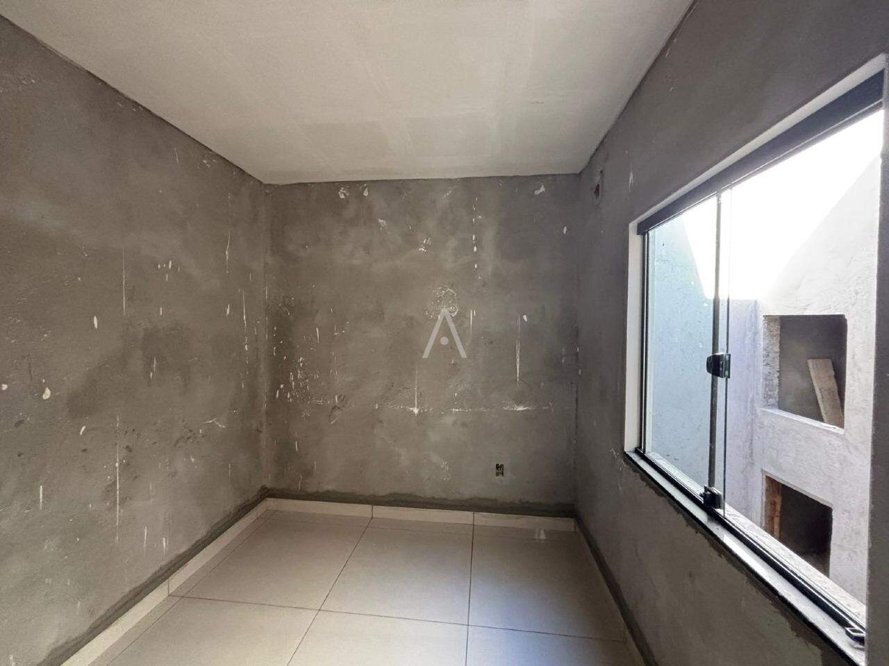 Casa Residencial para à venda no Bairro JARDIM COOPAGRO em TOLEDO: 