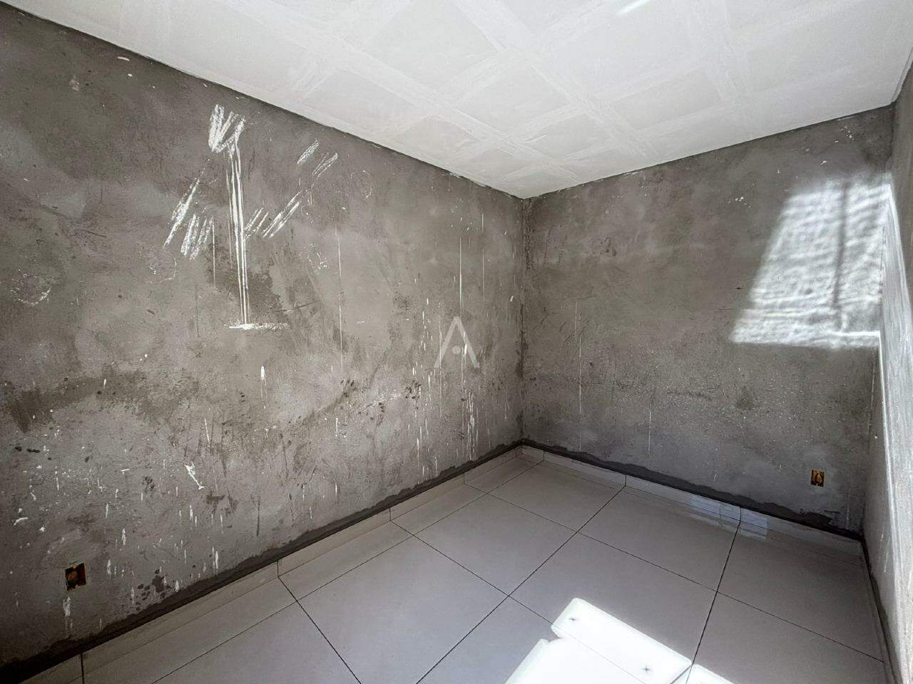 Casa Residencial para à venda no Bairro JARDIM COOPAGRO em TOLEDO: 