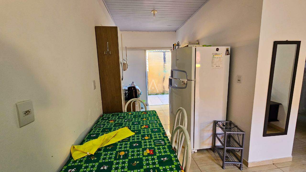 Casa Residencial para à venda no Bairro NEVA em CASCAVEL:
