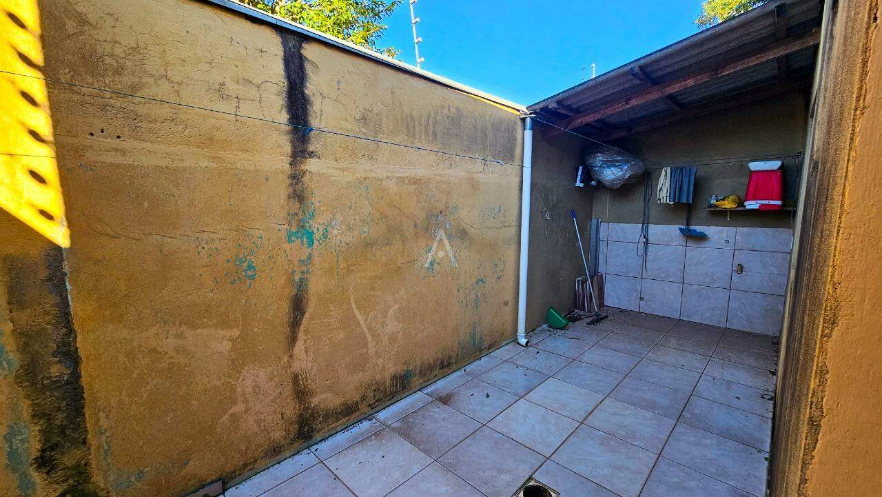 Casa Residencial para à venda no Bairro NEVA em CASCAVEL: