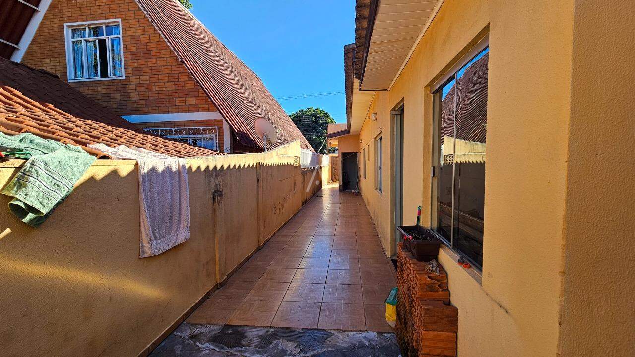 Casa Residencial para à venda no Bairro NEVA em CASCAVEL: