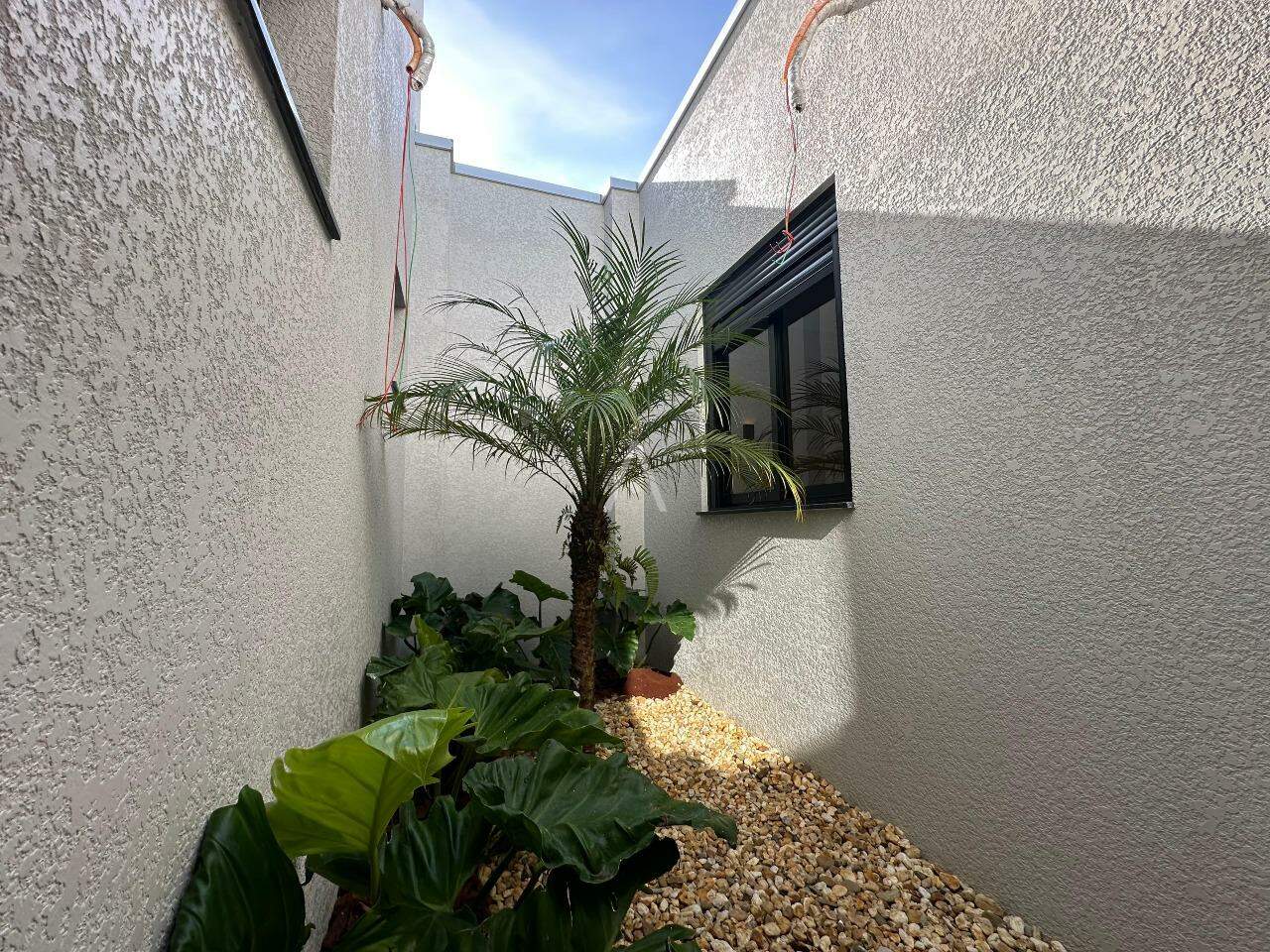 Casa Residencial para à venda no Bairro RECANTO TROPICAL em CASCAVEL: 