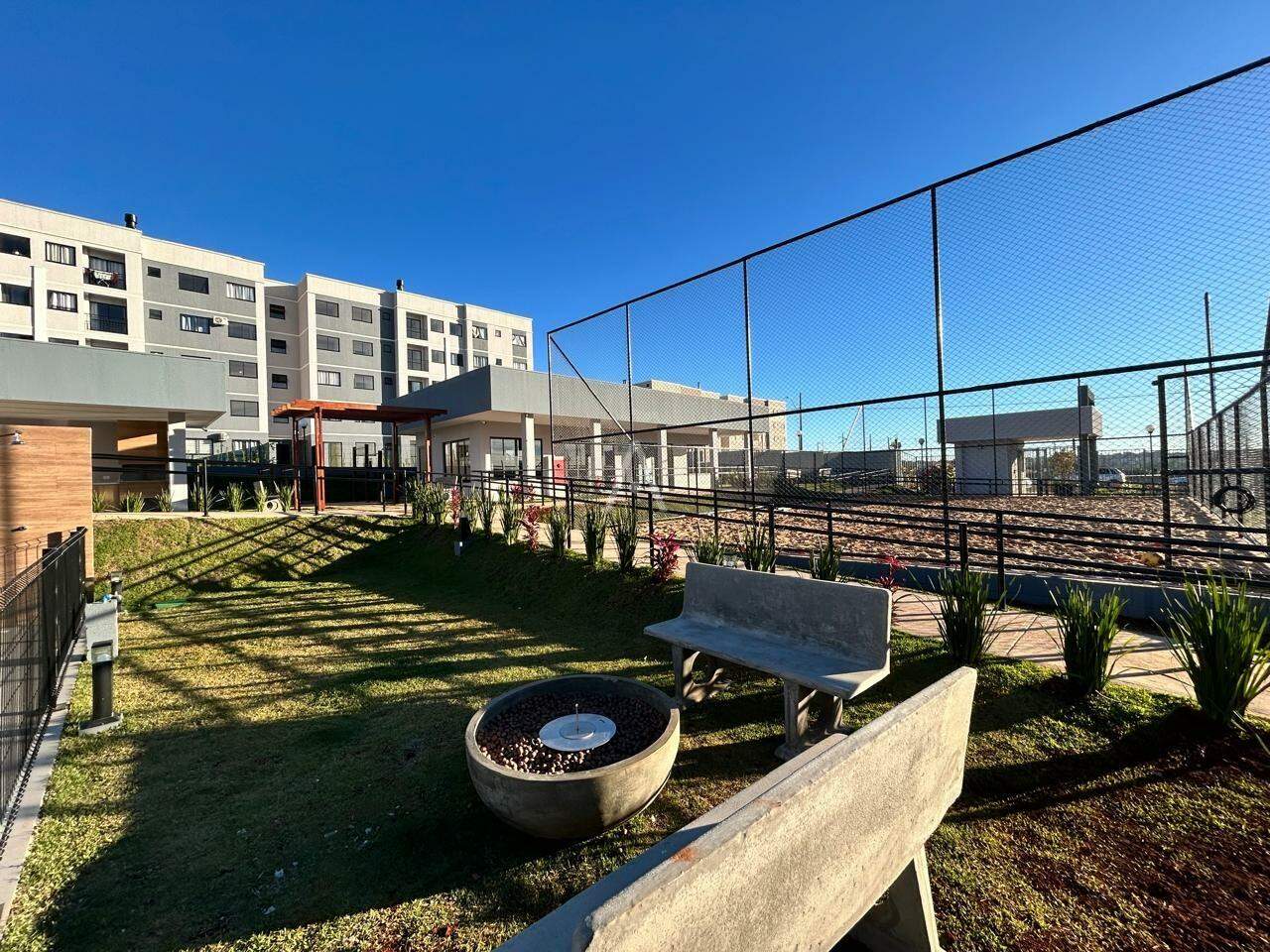 Apartamento para para aluguel no Bairro FLORESTA em CASCAVEL: 