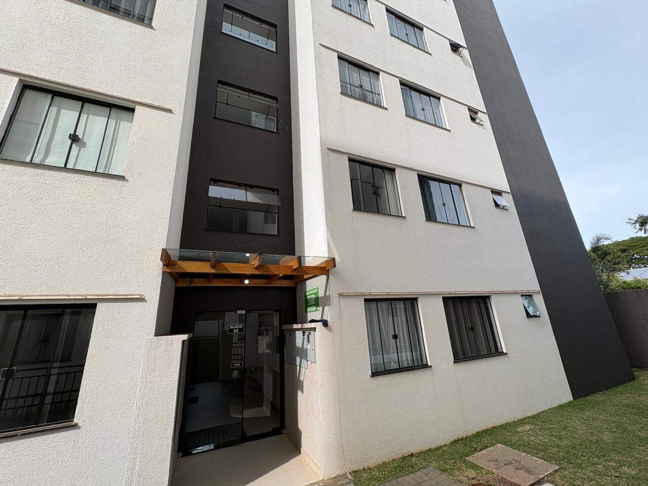 Apartamento para para aluguel no Bairro Brazmadeira em CASCAVEL: